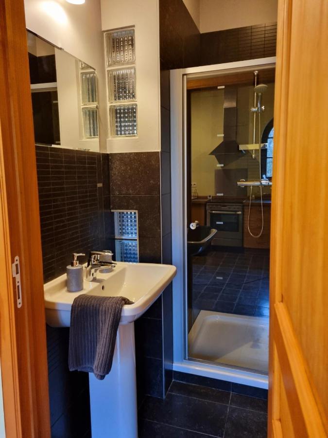 De La Ferme De Seron - De Charme Avec Bain Nordique Hébergement de vacances *