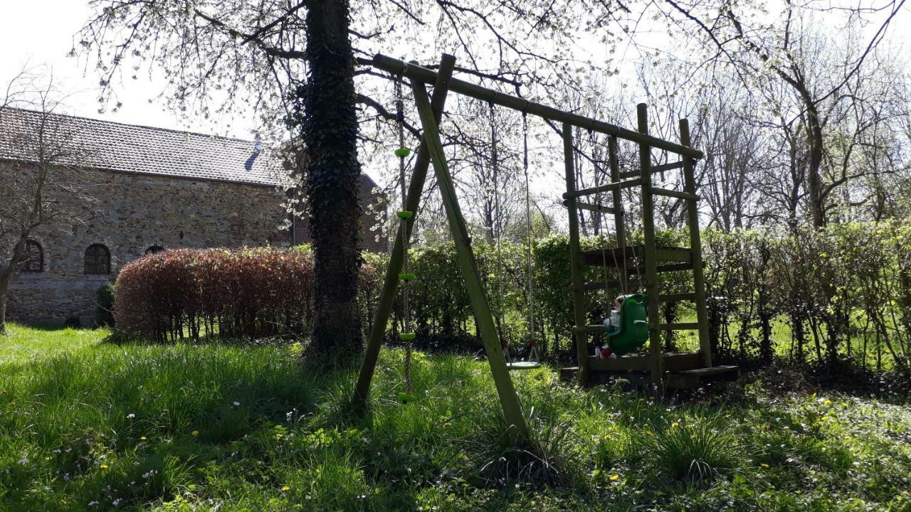 Hébergement de vacances De La Ferme De Seron - De Charme Avec Bain Nordique